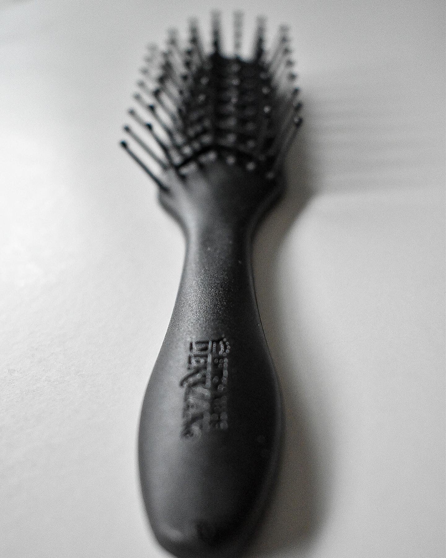 Denman Vent Brush d200